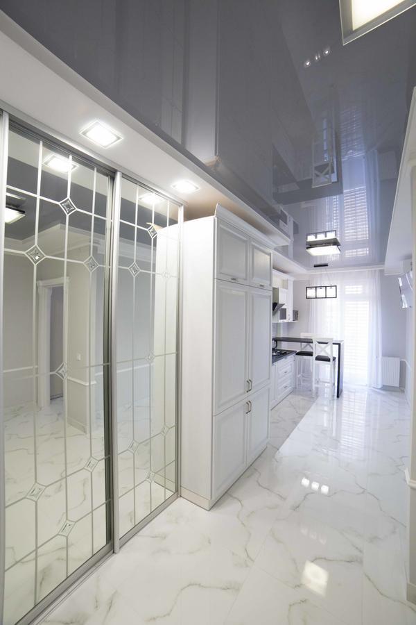 Leogrand Apartments On Kulisha 36 Lviv Dış mekan fotoğraf